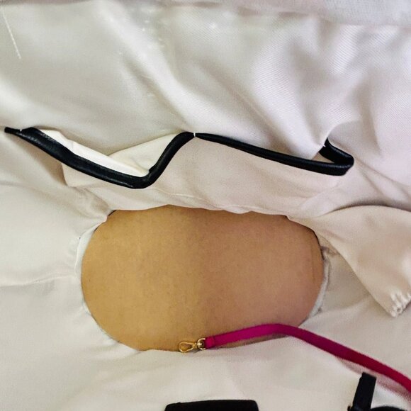 On 34th Isabellaa Straw Medium Tote Bag Drawstring Gold Hardware White Black - Picture 7 of 8